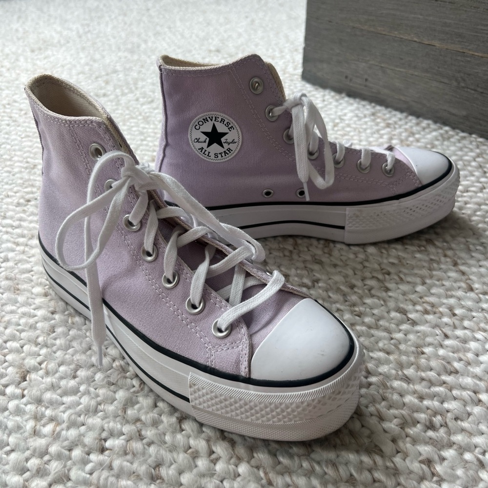 Light purple high top platform converse